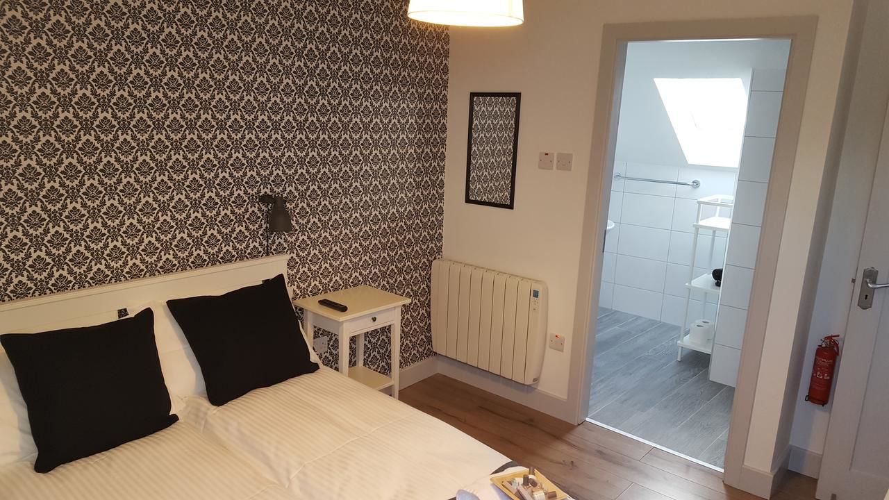 Проживание в семье Pasta Factory Guest Rooms Голуэй-26