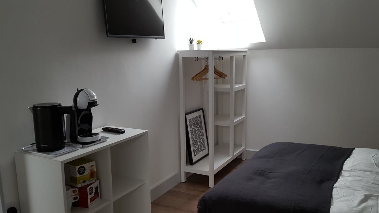 Проживание в семье Pasta Factory Guest Rooms Голуэй-41