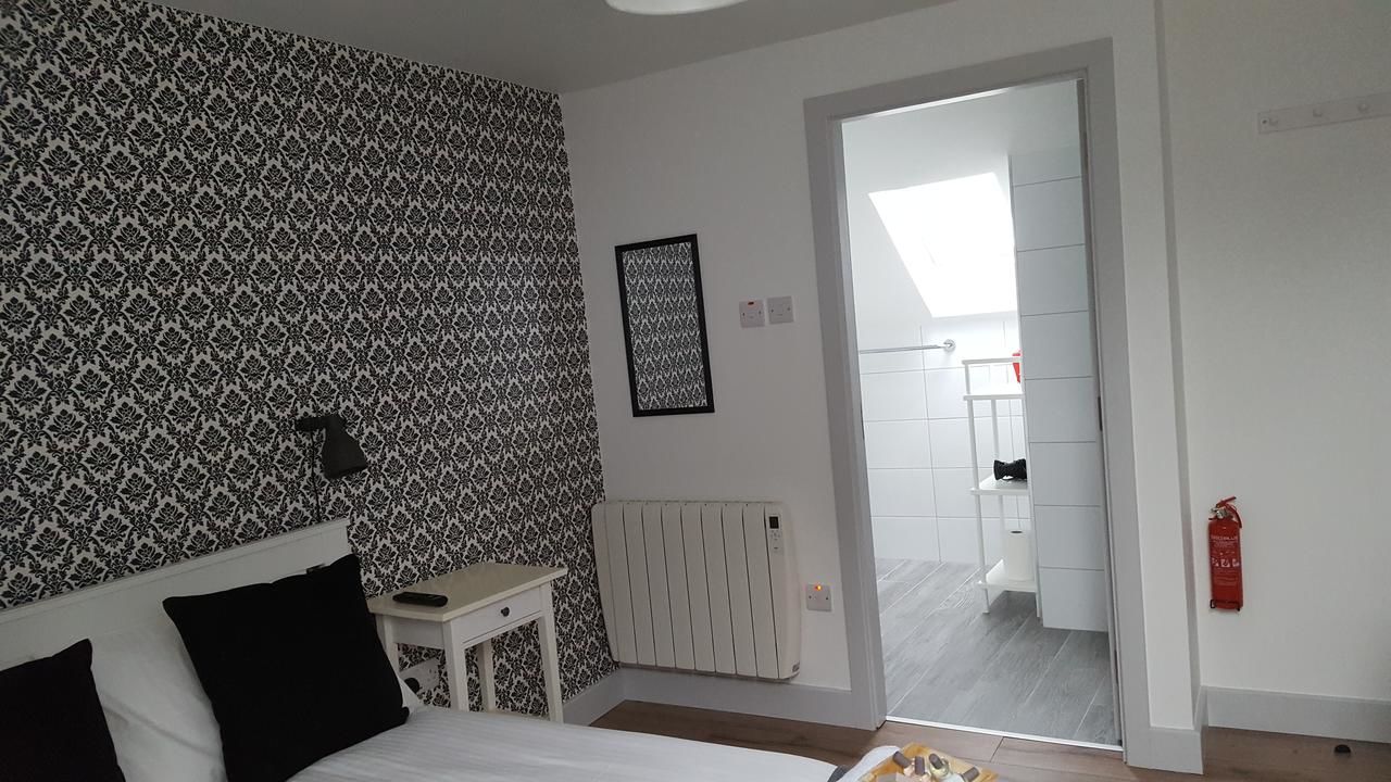 Проживание в семье Pasta Factory Guest Rooms Голуэй-7