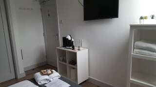 Проживание в семье Pasta Factory Guest Rooms Голуэй Двухместный номер с 1 кроватью и собственной ванной комнатой-11