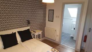 Проживание в семье Pasta Factory Guest Rooms Голуэй Двухместный номер с 1 кроватью и собственной ванной комнатой-18