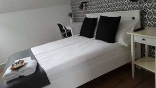 Проживание в семье Pasta Factory Guest Rooms Голуэй Двухместный номер с 1 кроватью и собственной ванной комнатой-4