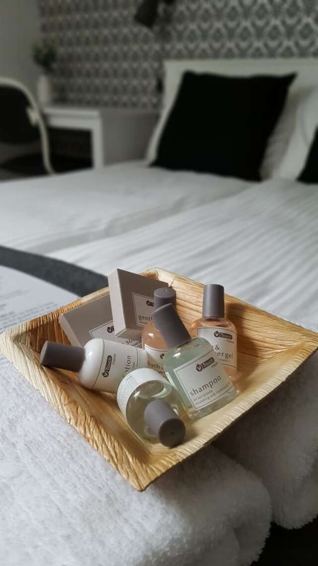 Проживание в семье Pasta Factory Guest Rooms Голуэй-8